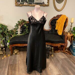 Vintage Victoria's Secret Satin Long Nightdress Spaghetti Strap Size S Black